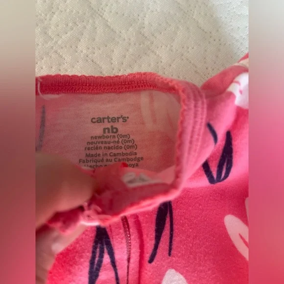 Carter’s newborn one piece with footies Sleep wear - Picture 7 of 11